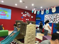 -美吉姆国际儿童发展中心(红谷滩绿地缤纷城中心)