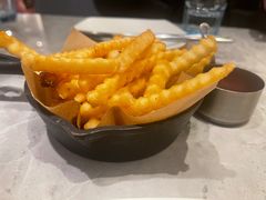 -必胜客(仲盛商城王安宇主题店)