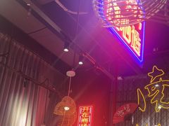 -老闵田螺馆·南昌特色小炒(梦时代店)