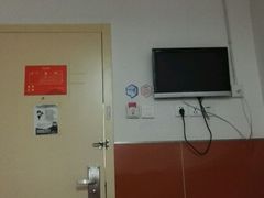 -99旅馆连锁(广兰路地铁站店)