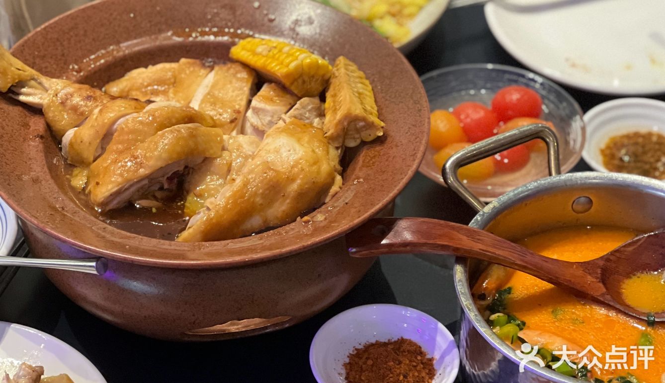 选了个陈鹏鹏的旗下bistro 说是bistro