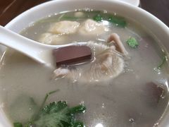 鸭血粉丝汤-鸡鸣汤包(罗廊巷店)