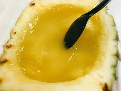 -志龙皇冠吃货椰子铺