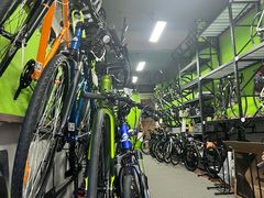 -道路口单车爱瓦士dahon大行