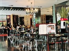 等位区-小资太太餐厅(南岗区店)