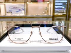 -世纪大明眼镜·蔡司战略授权店(汉街店)