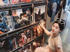 -黑胶星球(华发中城商都店)