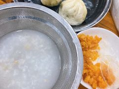 -红帽叔叔包子