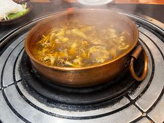 -阿山卓·野生菌火锅·纳西火塘烤肉