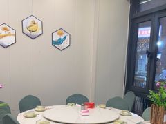 -李哥海鲜烧烤家常菜(孔雀城店)