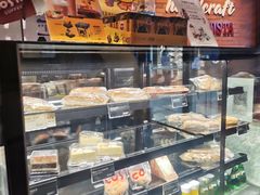 面包甜点陈列柜-COSTA COFFEE(斯普瑞斯奥特莱斯店)