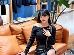 -王府井百货熙地港店