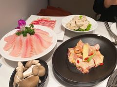 新鲜鱼片-新一哥粤菜火锅(瑞金店)