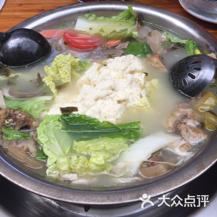 陈记泸州酸菜豆花火锅