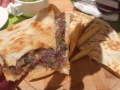 羊肉奶酪薄饼-ALAMEEN阿拉伯餐厅(三里屯店)
