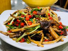 -鲜榨果汁·啤酒鱼(环岛河店)