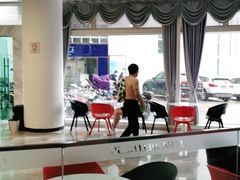 -一兆韦德健身(慧芝湖店)