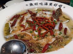 -江渔儿酸菜鱼(奥园广场金发购物中心店)