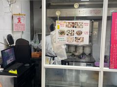 -曼曼汤包(建国西路店)