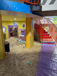 -欧酷世界动力星球(王府井奥莱UP TOWN店)