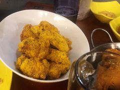 -BHC炸鸡(明洞总店)