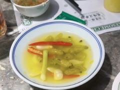 -禄婶鸡煲·打边炉