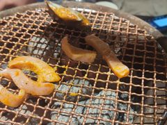 -韩京炭火烤肉自助料理(柯桥万达店)