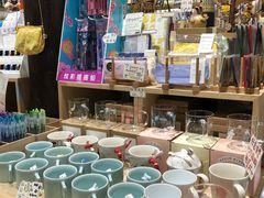 -猫的天空之城概念书店(杭州南宋御街店)