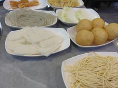 -光头药膳鸡(莱茵小镇店)