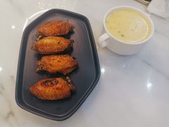 -丽莎沙拉轻食餐厅(国贸店)