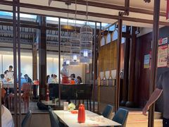 -阿瓦山寨·湘菜现炒·剁椒鱼头王(咸阳总店)