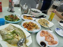 -双月饭店·20年老字号(新村店)