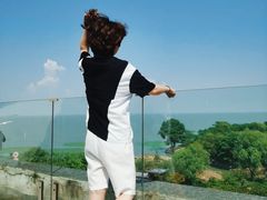 -弥舍·湖景团建泳池派对别墅·湖山境店