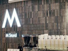 -M Stand(杭州萧山万象汇店)