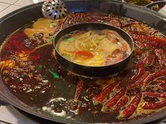 -财二舅火锅招待所