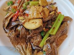 -吕氏疙瘩汤·新鲁菜(日照万象汇店)