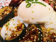招牌牛肉poke饭-POKEE VIA&Brunch·维娅(重庆来福士店)