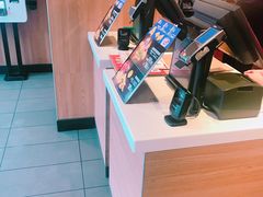-麦当劳(杨林得来速店)