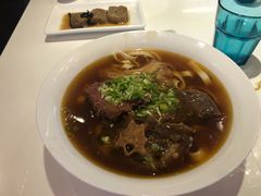 -天下三绝 牛肉面/红酒