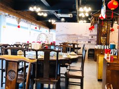 大堂-松沪名灶·豆浆鱼头·新上海菜(飞航吾悦广场店)