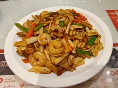 虾仁群菌-添福来墨鱼饺子 · 海鲜东北菜(泡崖店)