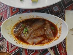 -沙枣树辣子鸡•新疆家常菜(喀什西路店)