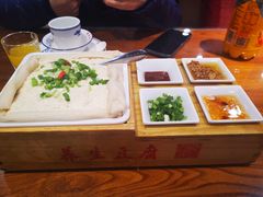 -那家老院子东北菜·饺子·小鸡炖蘑菇(艳华街店)