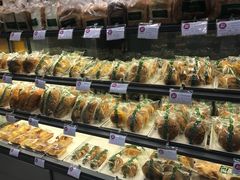 -凯司令(豫园地铁站店)