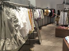 -URBAN REVIVO(大信新都汇店)