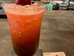 山楂树-BE NORMAL CAFE(霞溪路店)