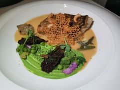 香煎大黄鱼佐羊肚菌青豆泥-翡翠36餐厅(浦东香格里拉店)