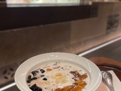 -RUXU入续糖水铺与包(卓悦中心店)