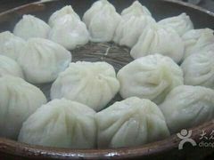 -吾介小籠館