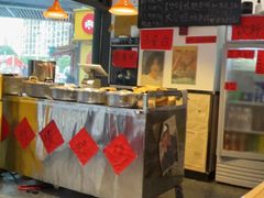 -柳州肥姨妈大骨螺蛳粉(曹路店)